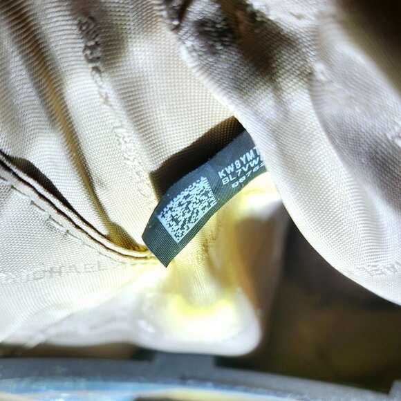 Backpack - Picture 3 of 3